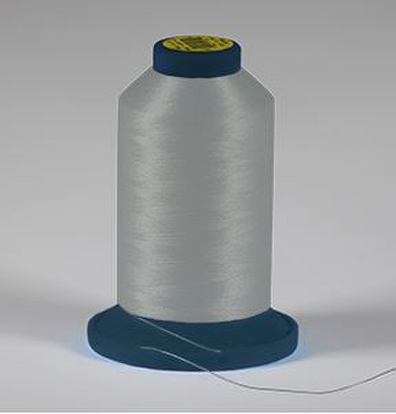 Robison Anton Rayon #122 Embroidery Thread, 5000M Cone